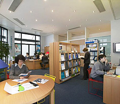 Welcome to the ASN's public information and documentation centre at 6, place du Colonel Bourgoin, Paris 12th